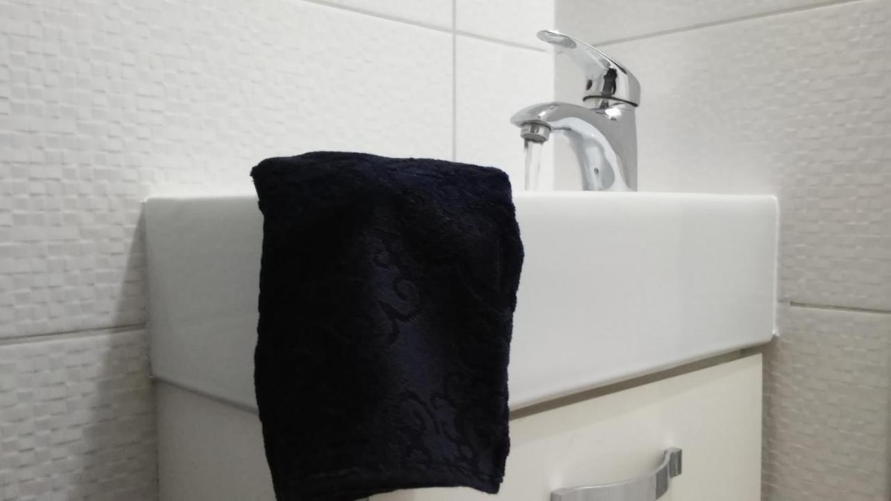 ホテルPansion Zeyno サラエヴォ 部屋 写真