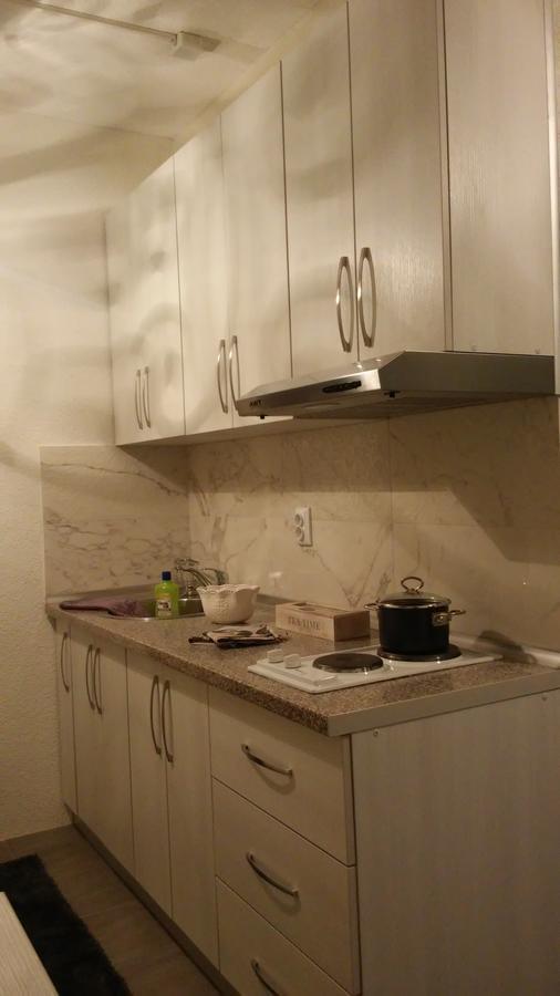 ホテルPansion Zeyno サラエヴォ 部屋 写真