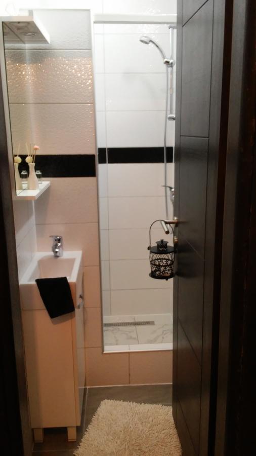 ホテルPansion Zeyno サラエヴォ 部屋 写真